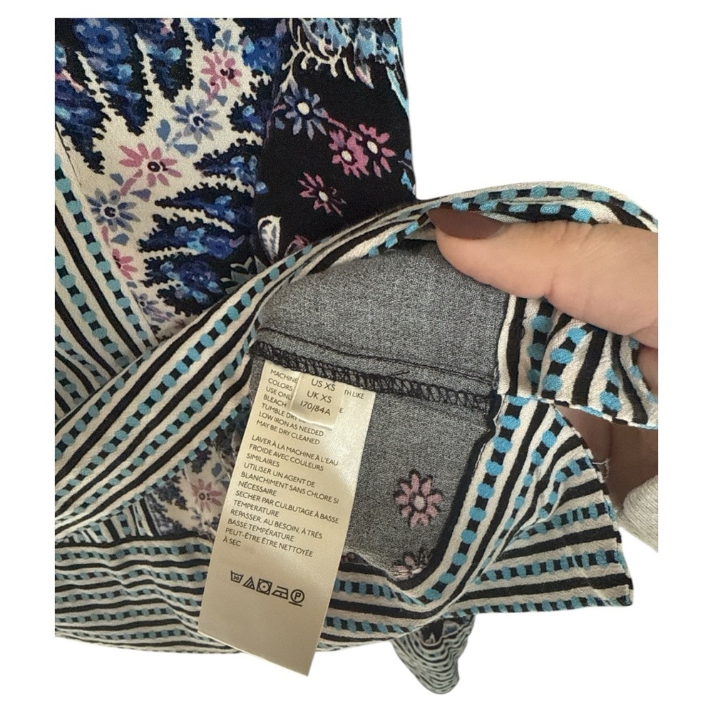Free People Mix & Match Cropped Oversize Blouse XS Blue Prints - Picture 7 of 8